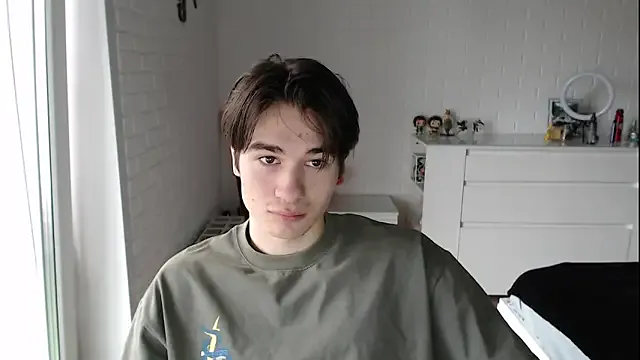 Offline MarkusDean on StripChat