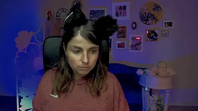 MartaEdams on StripChat