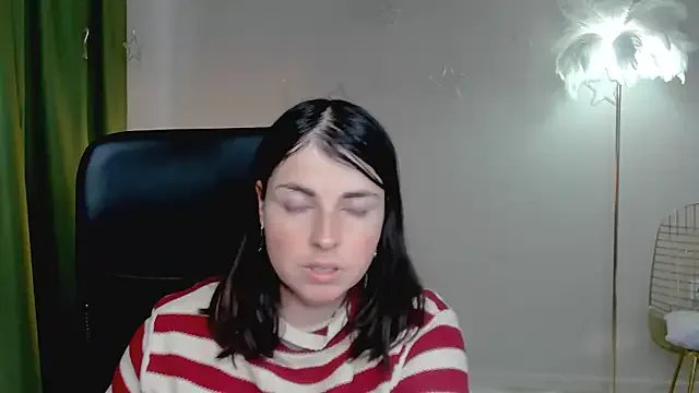 MartaEdams on StripChat