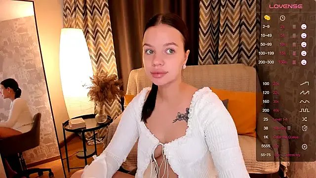 marydreams_ on StripChat