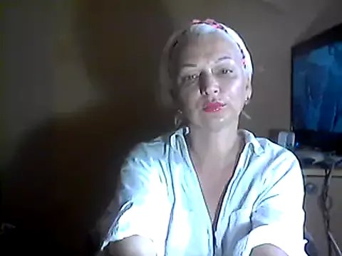 MaryJane441 on StripChat