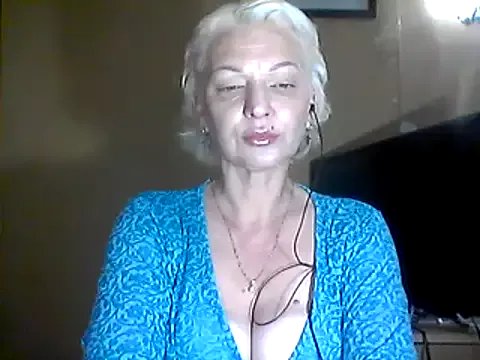 MaryJane441 on StripChat