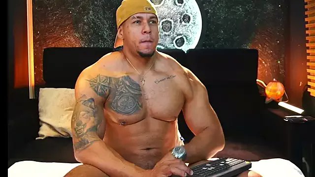 MassimoWalton2 on StripChat