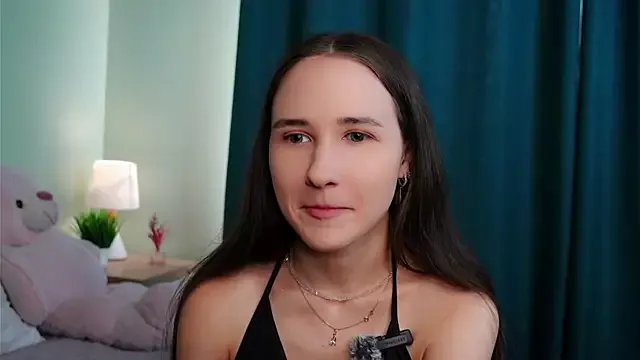 MaudAle on StripChat