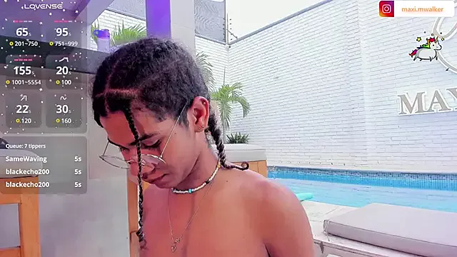 Freechat Maxim-Walker on StripChat