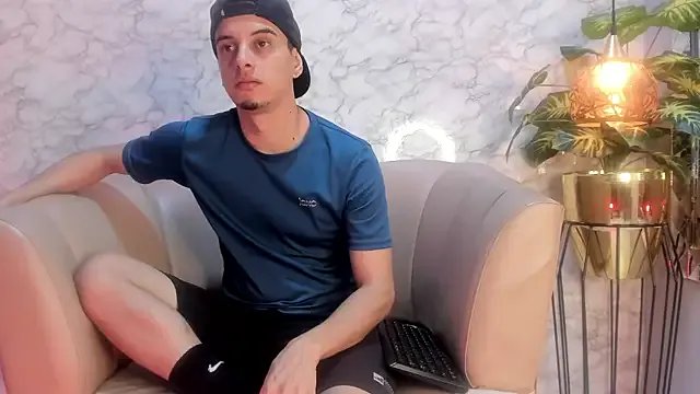 Maximo__ on StripChat