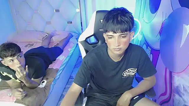 Maxwell_boys — ASSHOLE CLOSE 