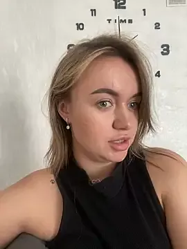 Maya_Willis on StripChat 