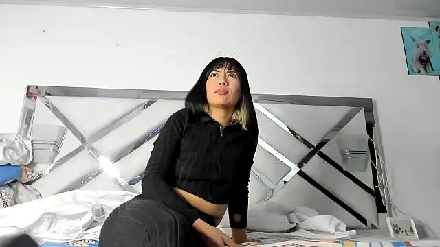 maybelline69 on StripChat