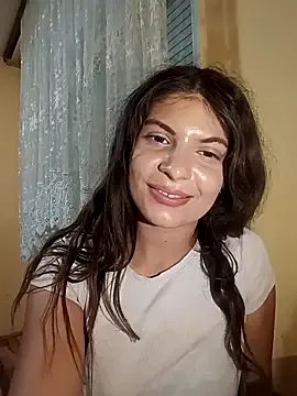 MeCherryy on StripChat