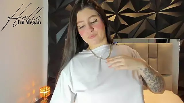megan_whitee__ on StripChat