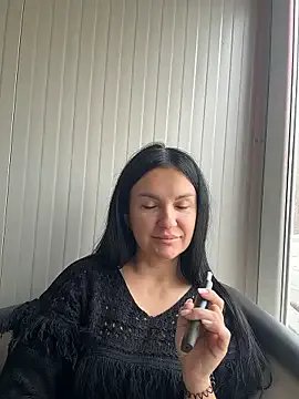 MeganBlueq — If you like me, support me.