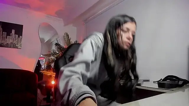 Meghan320 on StripChat