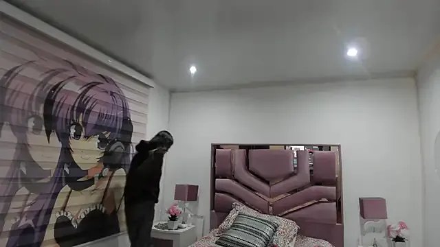 Meghan320 on StripChat