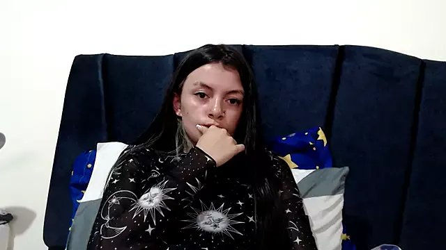 Meghan320 on StripChat