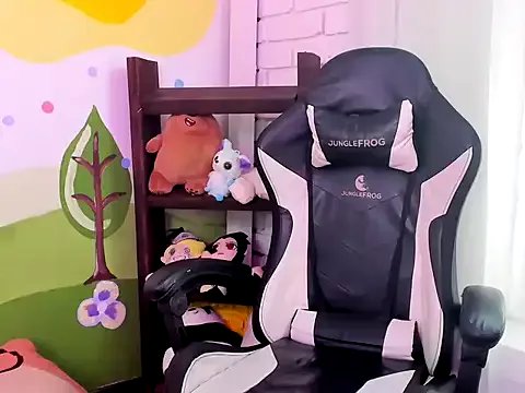 Meghan_storm on StripChat