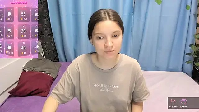 MelaniGrand on StripChat