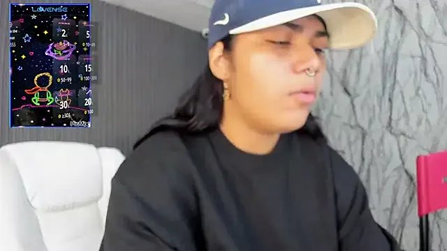 melany_rouse18 on StripChat