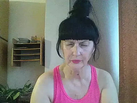 Offline MelanyBanks on StripChat