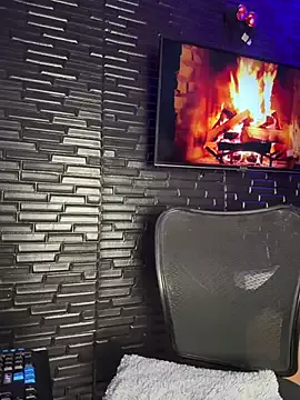 Freechat Melii_1 on StripChat