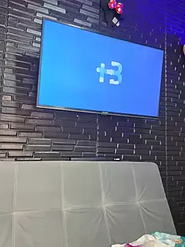 Freechat Melii_1 on StripChat