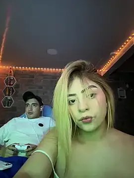 Melissa_coll on StripChat