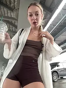 melissa_grr on StripChat