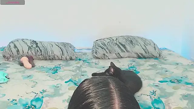 Mellyparker_ on StripChat