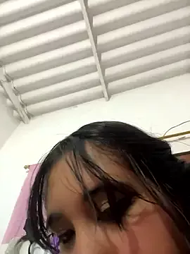 Offline melyescobar on StripChat