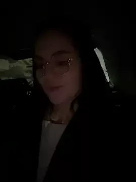 Offline meow_girl on StripChat