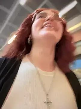 Offline meow_girl on StripChat