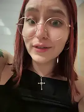 Offline meow_girl on StripChat