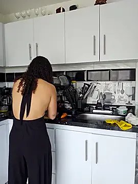 merida_bell18 on StripChat