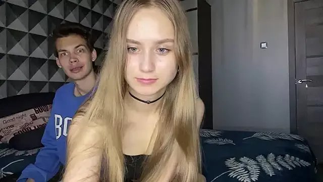 merycouple on StripChat