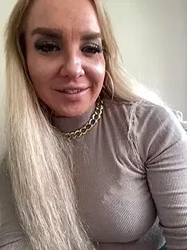 MIA-XXX on StripChat