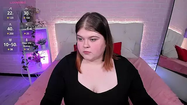 Mia_Ray on StripChat