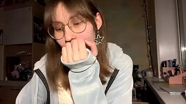 Miaaa_Moon on StripChat