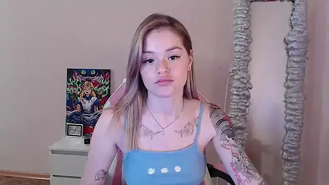 miaacatt on StripChat