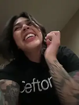 Freechat miacanela_xo on StripChat