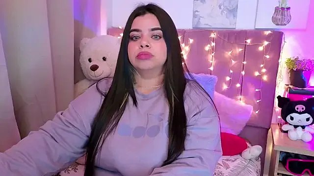 MiahJoness on StripChat