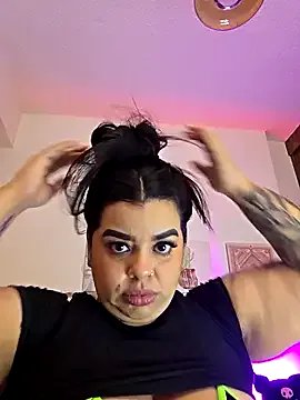 MiahJoness on StripChat