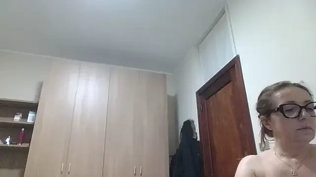 Miasexmilf on StripChat