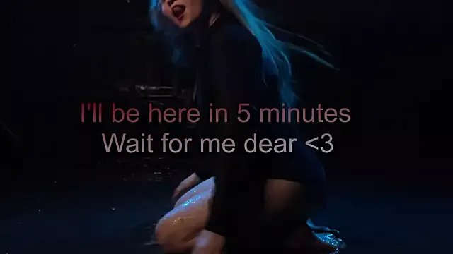 Miatiny on StripChat