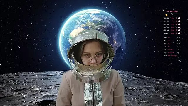 Miatiny on StripChat