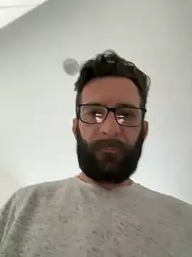 Michel_huge on StripChat