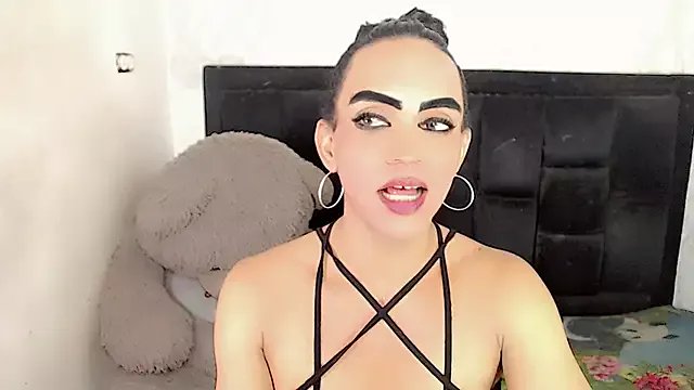 Michell_Queen on StripChat