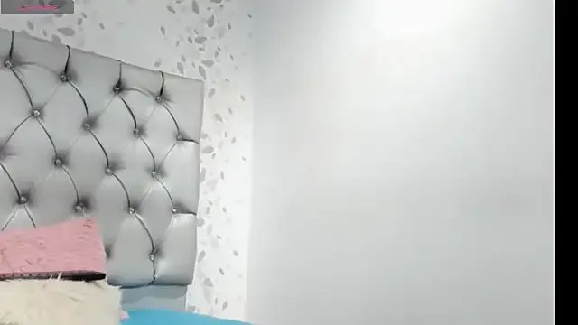 michelle_perla on StripChat