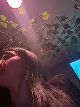 Michelle_Zoe on StripChat