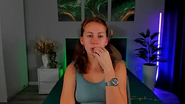 MichelleOrtis on StripChat