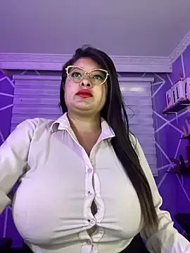 MiiaaJoness on StripChat